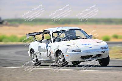 media/Sep-29-2024-24 Hours of Lemons (Sun) [[6a7c256ce3]]/Sunrise (1115a-1130a)/